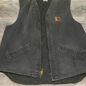 Men’s Carhartt XL Dark Gray Sherpa lined Vest